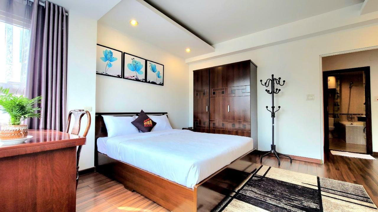 Red Building - - Ha Noi Appartement
